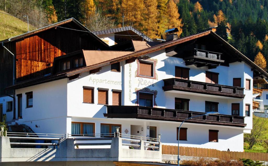 Gaestehaus Resi Jerzens Exterior photo