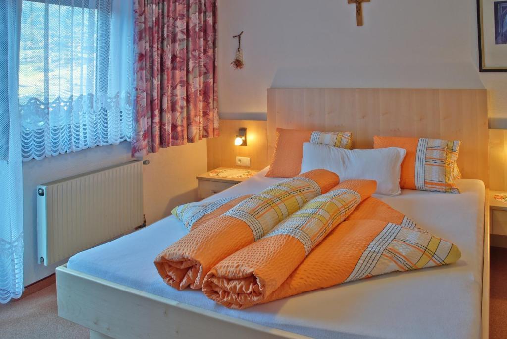 Gaestehaus Resi Jerzens Room photo